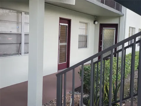 800 SW 131st Avenue Pembroke Pines FL 33027