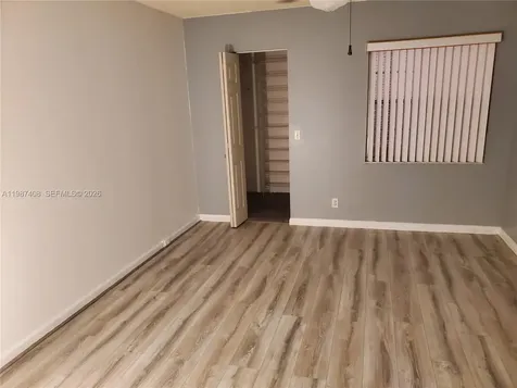 800 SW 131st Avenue Pembroke Pines FL 33027