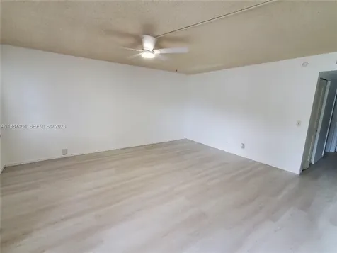 800 SW 131st Avenue Pembroke Pines FL 33027