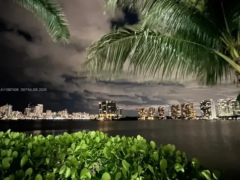 3530 Mystic Pointe Drive Aventura FL 33180