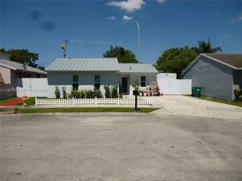 19372 SW 119th Court Miami FL 33177