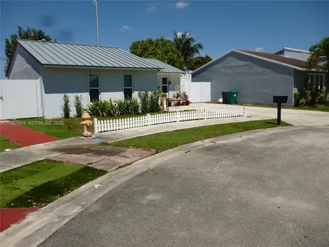 19372 SW 119th Court Miami FL 33177