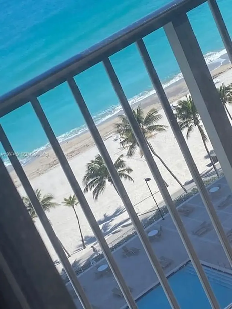 2201 S Ocean Drive Hollywood FL 33019
