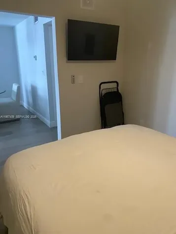 2201 S Ocean Drive Hollywood FL 33019