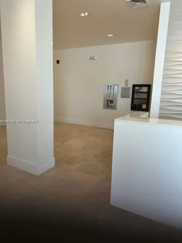 2201 S Ocean Drive Hollywood FL 33019