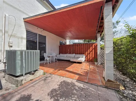 16004 SW 87th Terrace Miami FL 33193