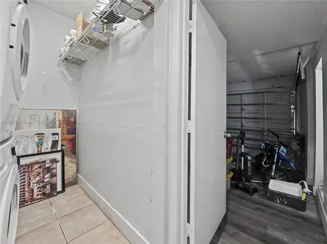 16004 SW 87th Terrace Miami FL 33193