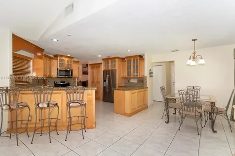 2293 SW 182nd Way Miramar FL 33029