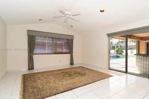 2293 SW 182nd Way Miramar FL 33029