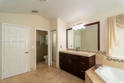 2293 SW 182nd Way Miramar FL 33029
