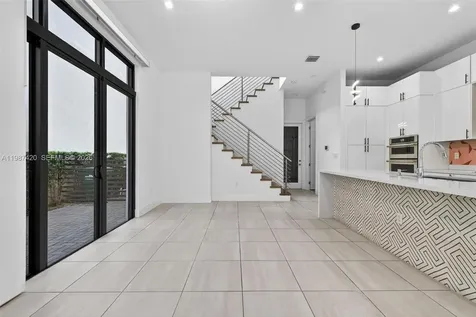8237 NW 43rd Street Doral FL 33166