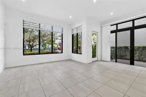 8237 NW 43rd Street Doral FL 33166