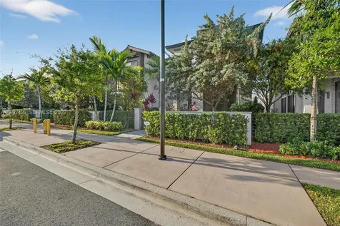 8237 NW 43rd Street Doral FL 33166