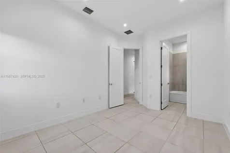 8237 NW 43rd Street Doral FL 33166