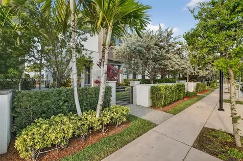 8237 NW 43rd Street Doral FL 33166