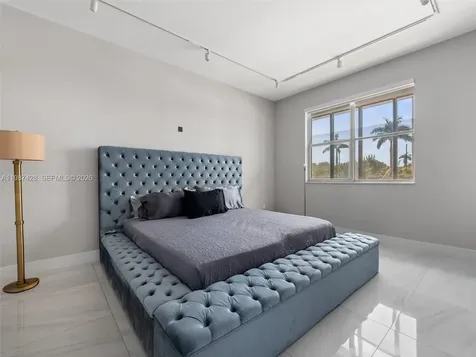 625 Biltmore Way Coral Gables FL 33134