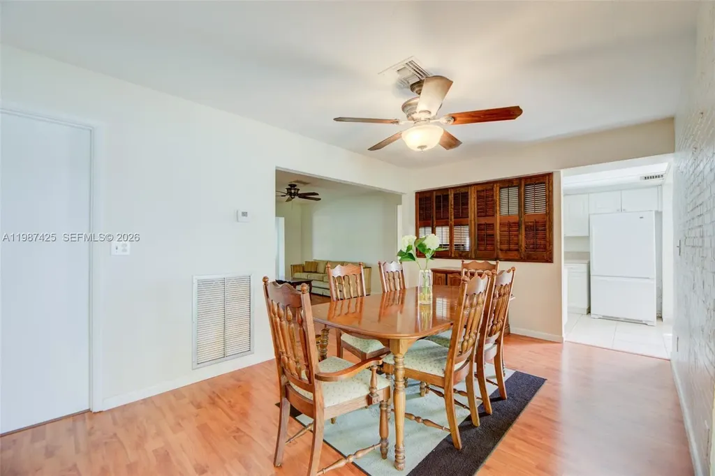 5726 Madison Street Hollywood FL 33023
