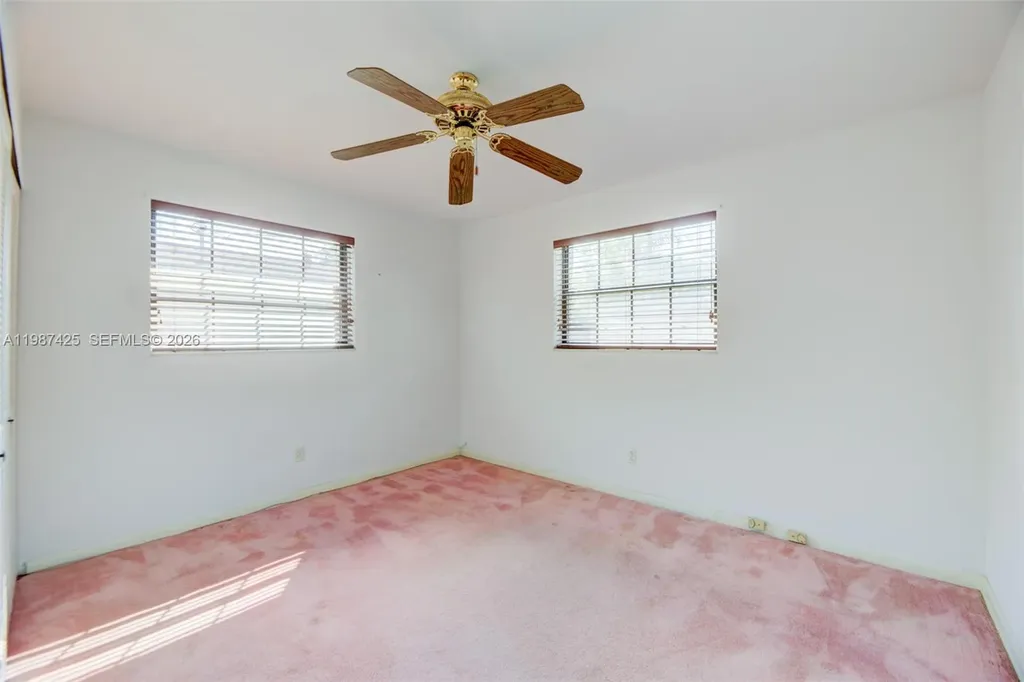 5726 Madison Street Hollywood FL 33023