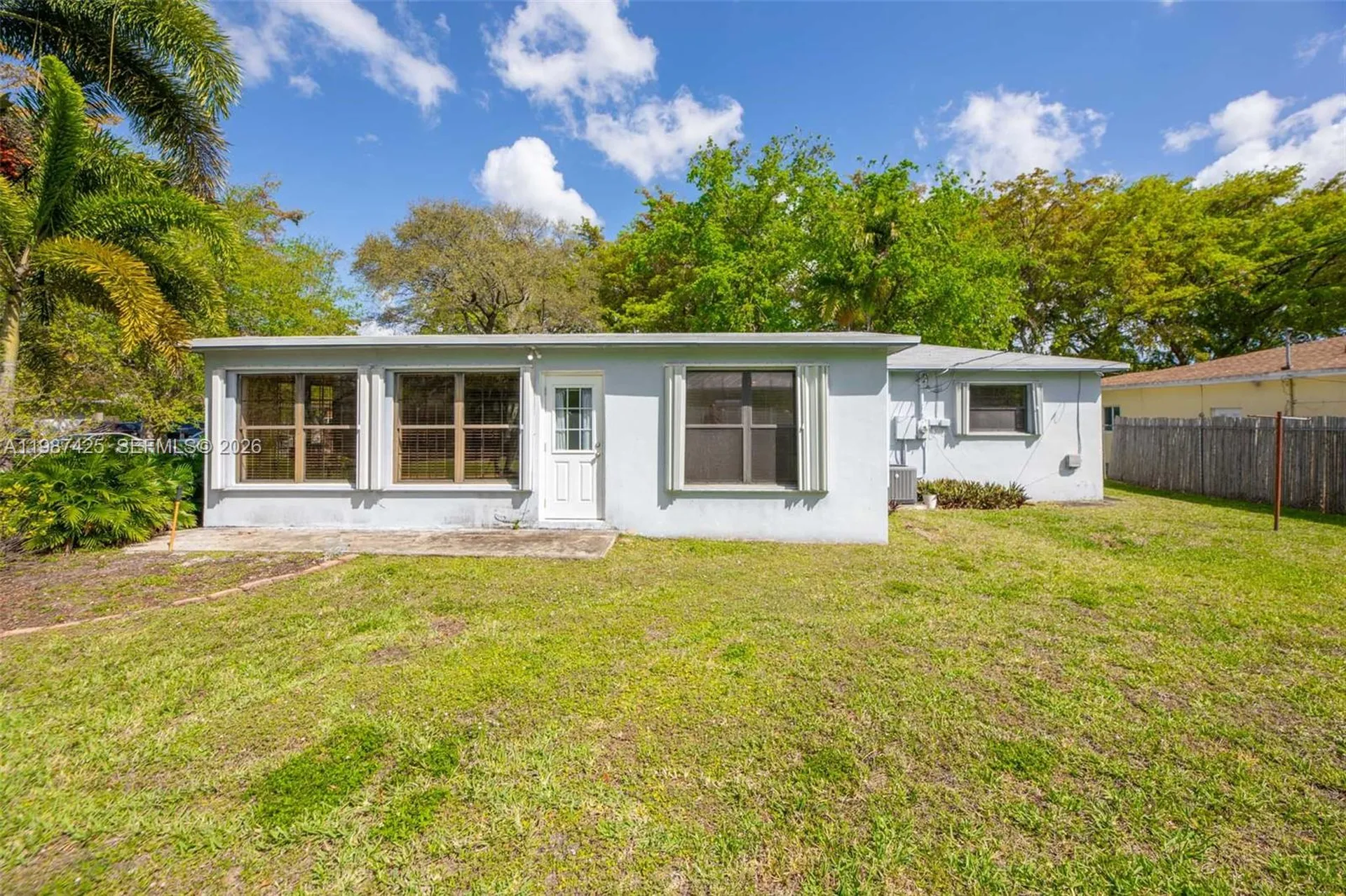 5726 Madison Street Hollywood FL 33023