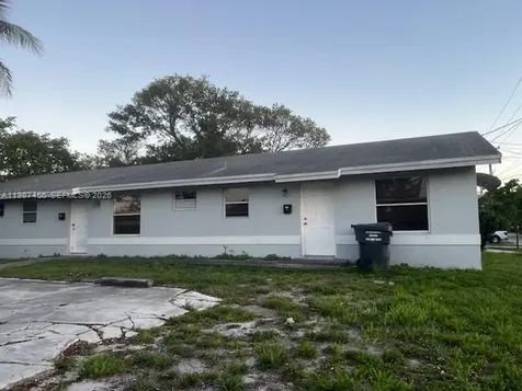 2746 Johnson Street Hollywood FL 33020