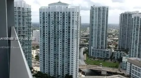 200 Biscayne Boulevard Way Miami FL 33131