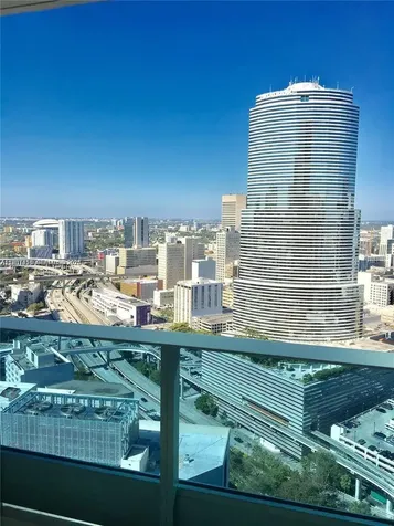 200 Biscayne Boulevard Way Miami FL 33131