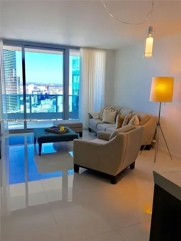 200 Biscayne Boulevard Way Miami FL 33131