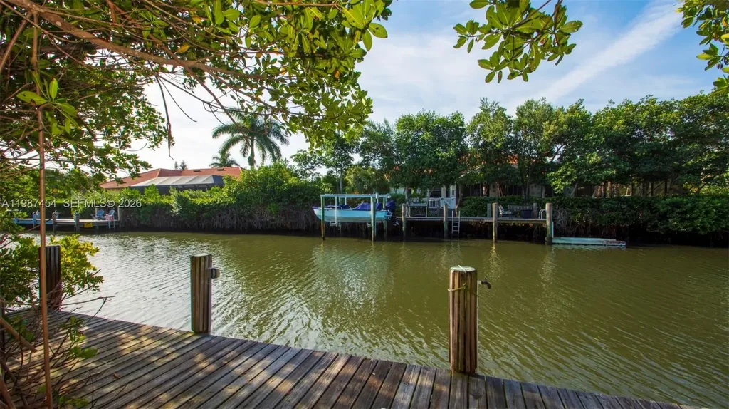 2135 Island Drive Vero Beach FL 32963