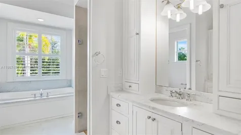 2135 Island Drive Vero Beach FL 32963