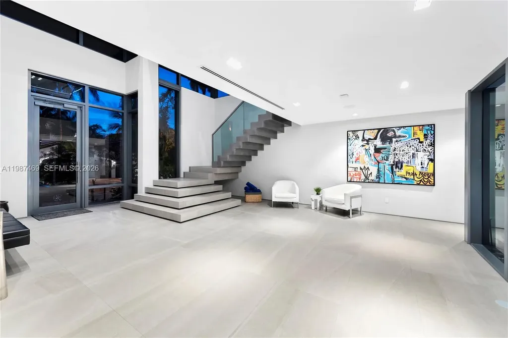 440 Mola Avenue Fort Lauderdale FL 33301
