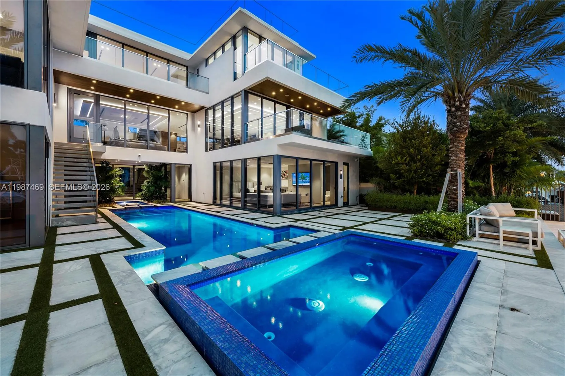 440 Mola Avenue Fort Lauderdale FL 33301