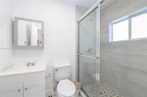 5731 SW 62nd Terrace Miami FL 33143