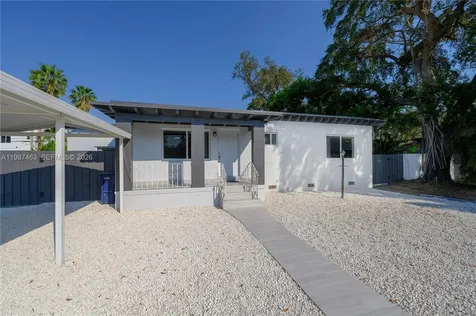 5731 SW 62nd Terrace Miami FL 33143