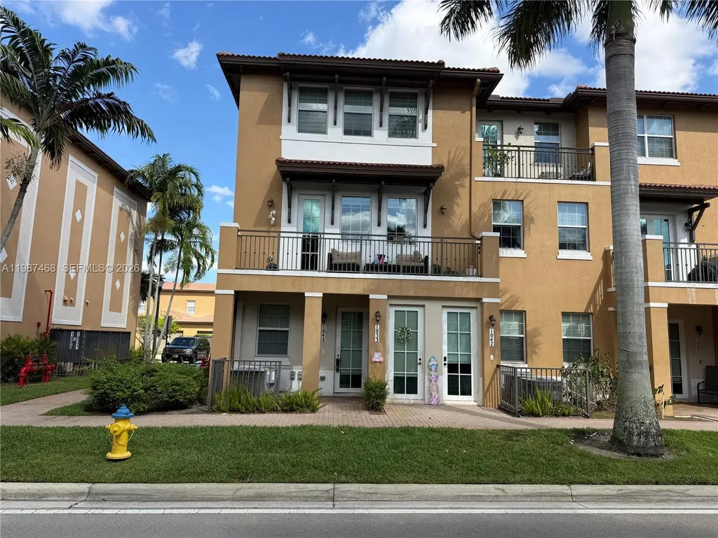 1045 SW 147th Avenue Pembroke Pines FL 33027
