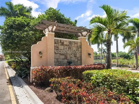 1045 SW 147th Avenue Pembroke Pines FL 33027