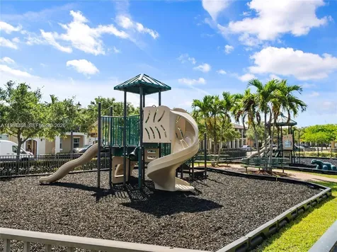 1045 SW 147th Avenue Pembroke Pines FL 33027