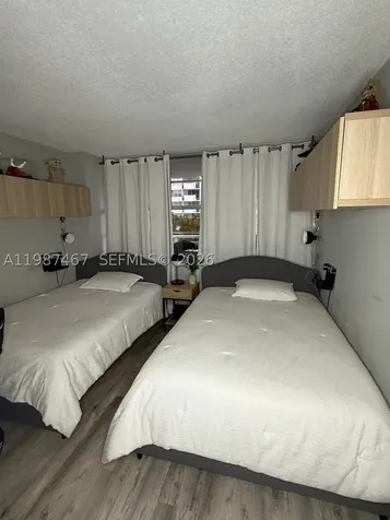 18061 Biscayne Boulevard Aventura FL 33160