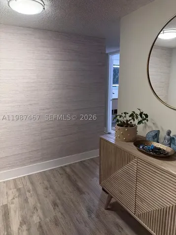 18061 Biscayne Boulevard Aventura FL 33160