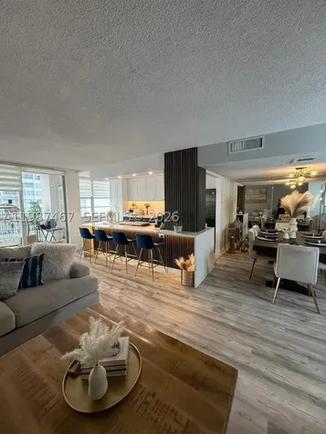 18061 Biscayne Boulevard Aventura FL 33160