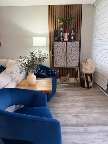 18061 Biscayne Boulevard Aventura FL 33160