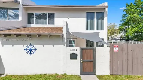 6505 SW 113th Place Miami FL 33173