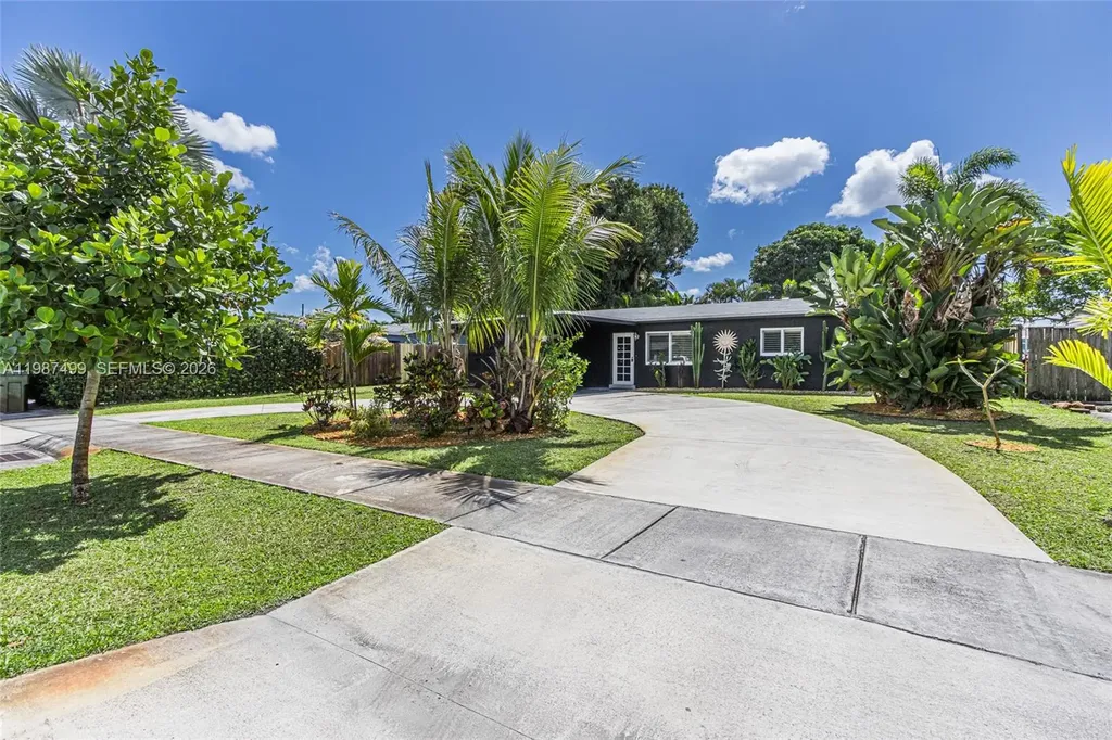 3460 SW 16th Court Fort Lauderdale FL 33312