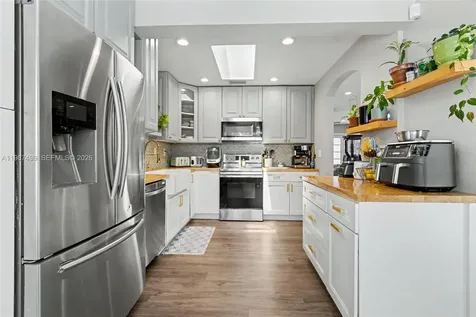3460 SW 16th Court Fort Lauderdale FL 33312