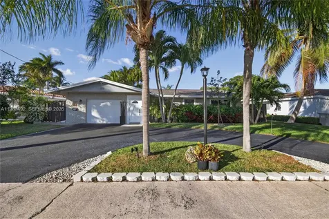 371 SE 3rd Street Pompano Beach FL 33060