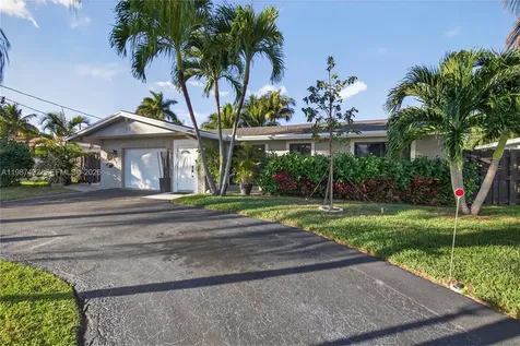 371 SE 3rd Street Pompano Beach FL 33060