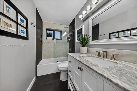 371 SE 3rd Street Pompano Beach FL 33060