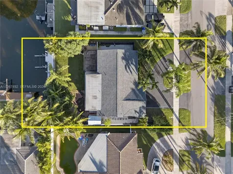 371 SE 3rd Street Pompano Beach FL 33060