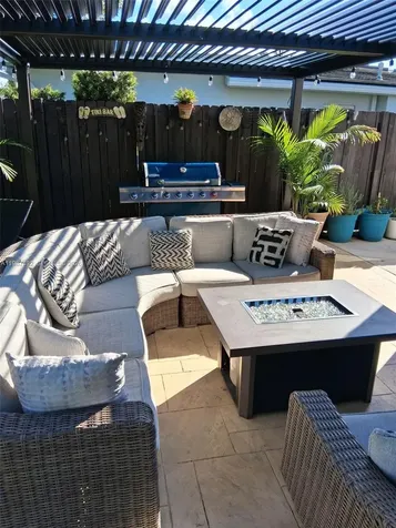 371 SE 3rd Street Pompano Beach FL 33060