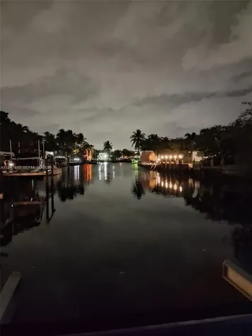 371 SE 3rd Street Pompano Beach FL 33060