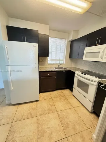 6045 NW 186th Street Hialeah FL 33015